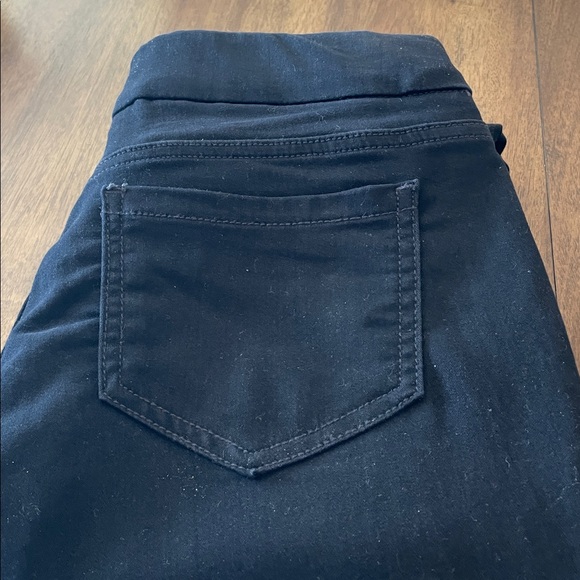 Liz Claiborne Black Trousers - Picture 3 of 3